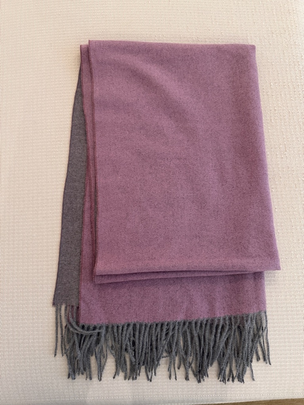 Classic 100% cashmere Two-Tone Purple and Gray Women's Scarf, New,